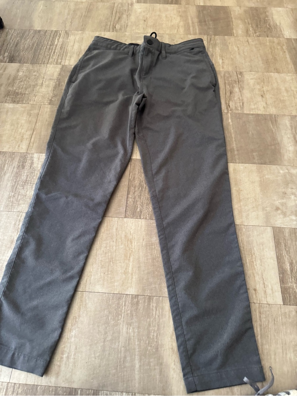 Zella Men's Charcoal Gray Chino Pants